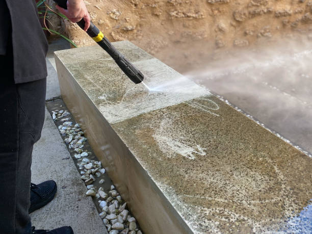 Garage Pressure Washing in Truth Or Consequences, NM